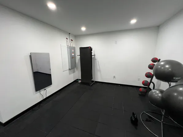 174 West 7th Street image 25 of 26