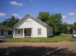 1929 Hazel St, Texarkana, TX 75501