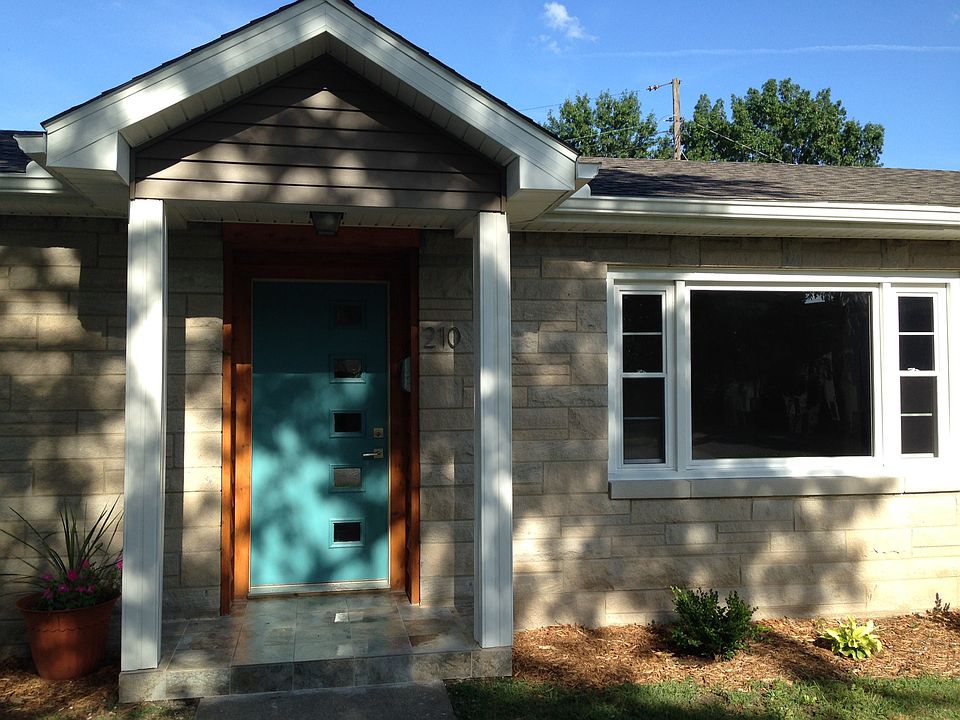 1st image of 210 S 26th Street Dr