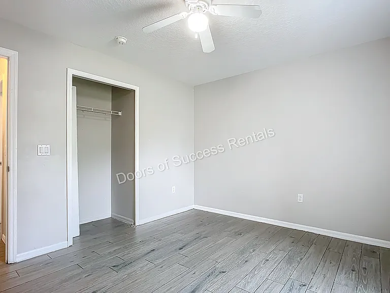 1440 Tune Ave — Photo 4