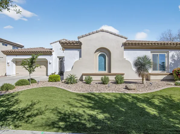 898 W GROVE Street, Litchfield Park, AZ 85340