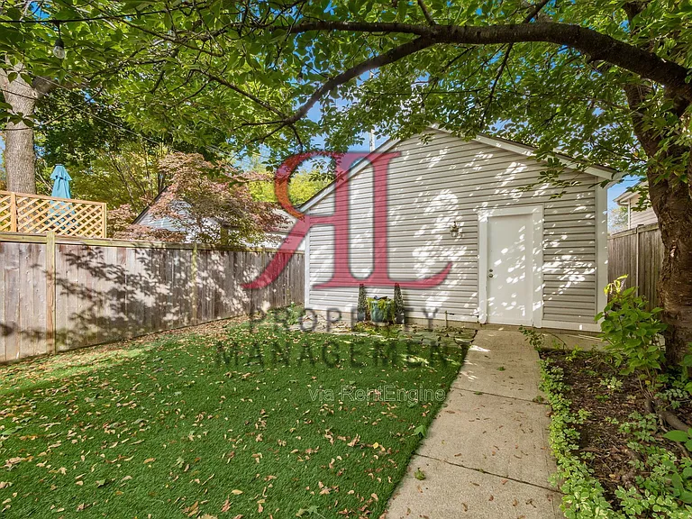 362 W 4th Ave — Photo 37