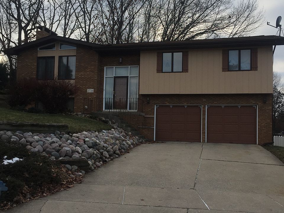 1st image of 2726 Sycamore Dr #House