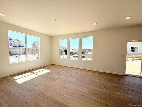 3rd image of 1122 Corkbark Drive