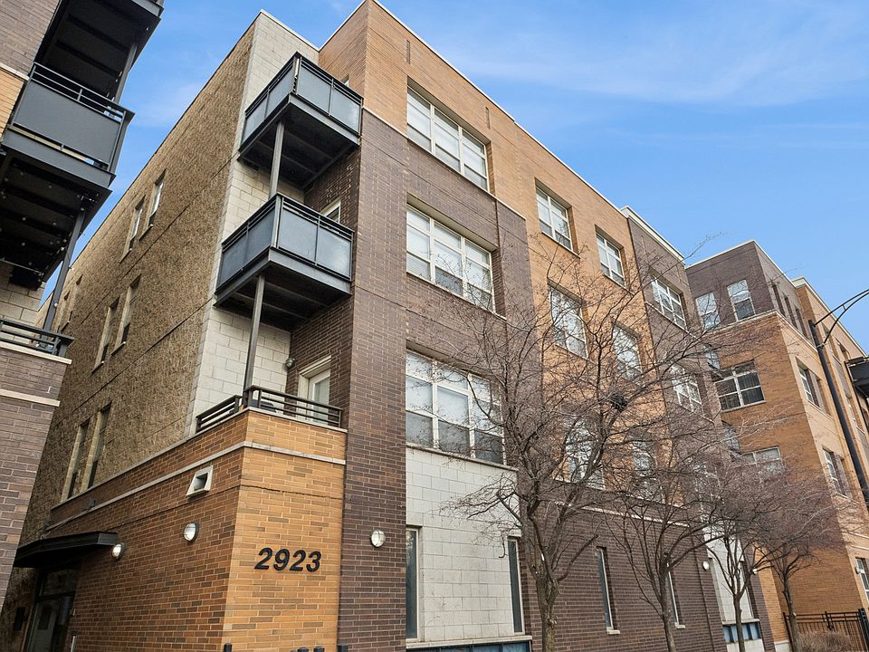 1st image of 2923 N Clybourn Ave Unit 403