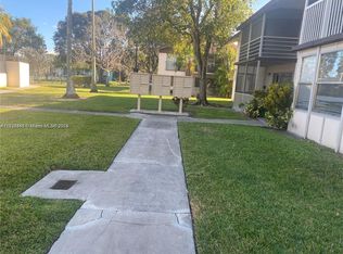 335 W Laurel Dr APT 1M, Pompano Beach, FL 33063