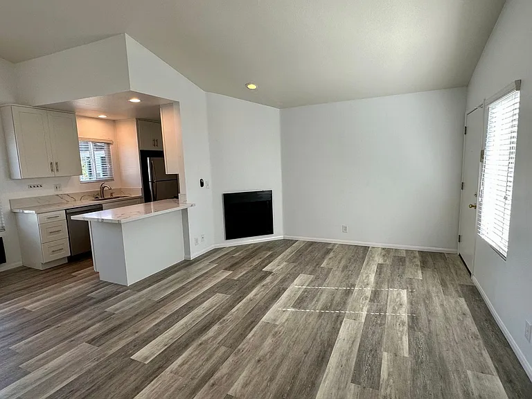 3675 Arizona St. — Photo 2