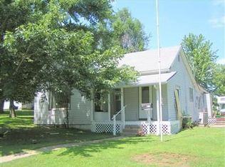 428 E 11th St, Horton, KS 66439