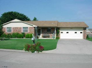2712 Charles Dr, El Reno, OK 73036