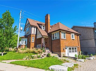 184 Arkell St, Hamilton, ON L8S 1N8