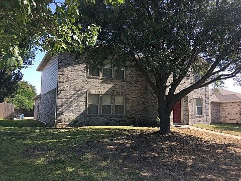 4th image of 1204 Leeward Ln