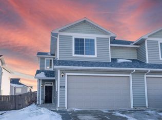 2707 29th St W, Williston, ND 58801