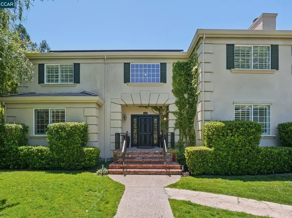 136 Lark Ct, Alamo, CA 94507