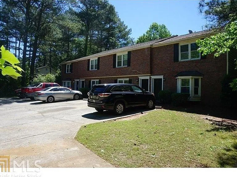 1878 Patterson Ct — Photo 20