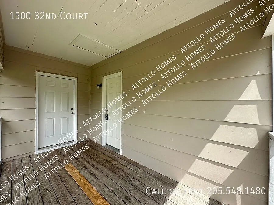 Cozy 2 Bed / 1 Bath Home Updated Central HVAC Coming Soon! — Photo 3