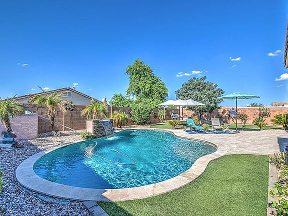 4th image of 2988 E Sante Fe Ln