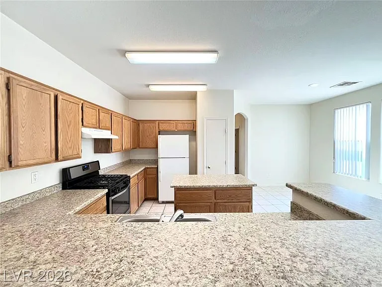 4929 Droubay Dr — Photo 4