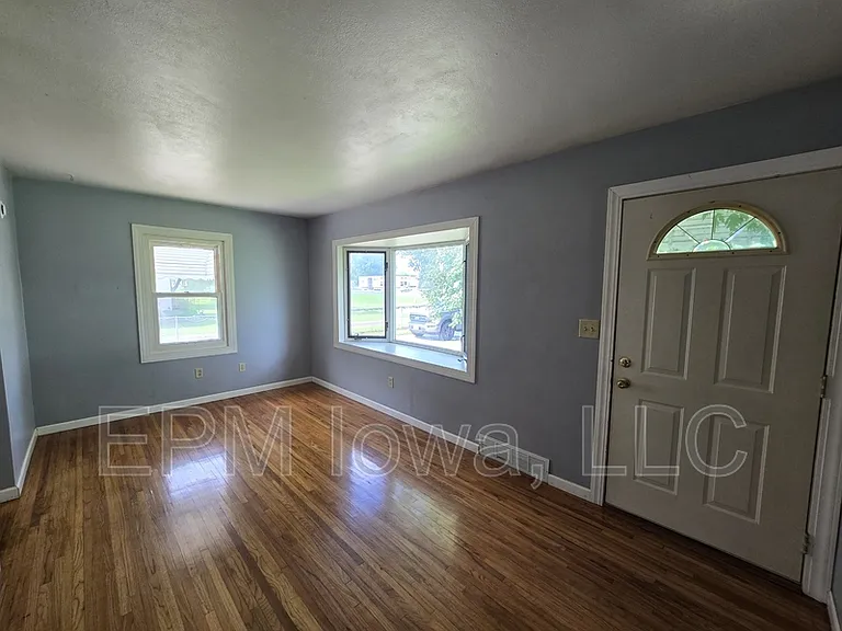 7206 La Porte Rd — Photo 4