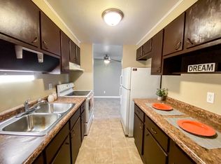 1114 Ann St APT 12, Madison, WI 53713