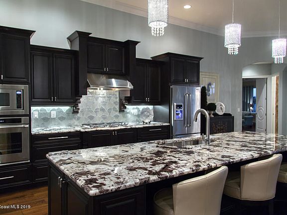 4th image of 8309 Serrano Cir