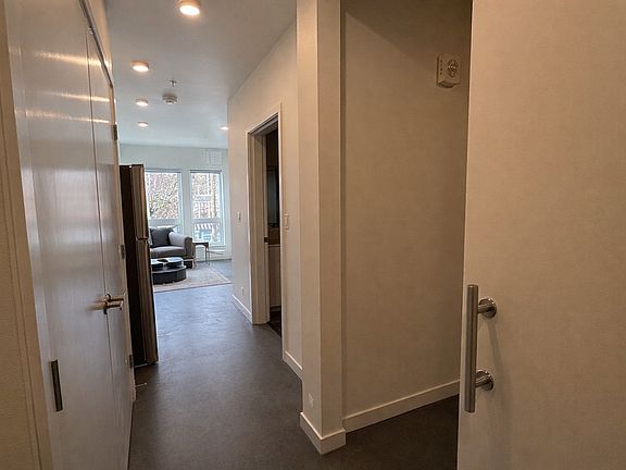 5th image of 4428 Burke Ave N #202
