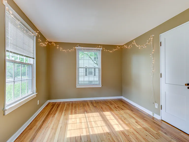 103 Oberlin Ct — Photo 11