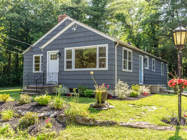30 Cedar Road, Sharon, CT 06069