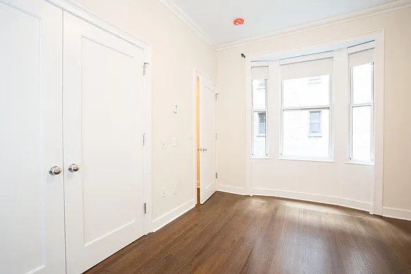 Rented by Stonehenge NYC LLC | media 45