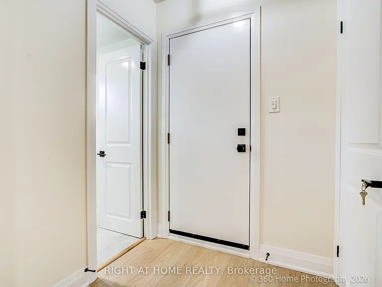 22 Gleneagle Cres — Photo 24