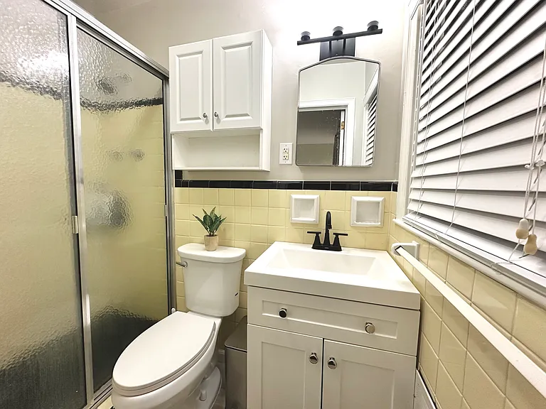 1088 N Druid Hills Cir — Photo 9