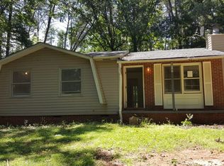 611 Post Oak Ln, Seneca, SC 29672
