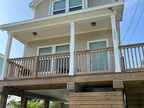 2nd image of 2809 Winnie St