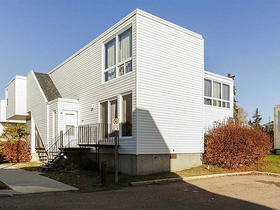 4th image of 3838 85th St NW