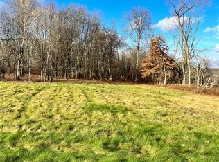 1034 Stevenson Rd, Grove City, PA 16127