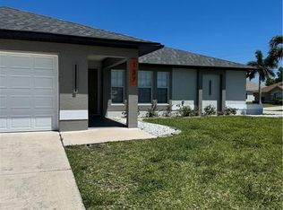 137 SE 4th Ave, Cape Coral, FL 33990
