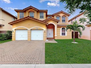 10948 NW 80th Ln, Doral, FL 33178