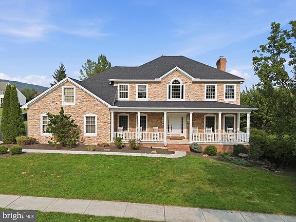 2nd image of 4115 Copperfield Dr