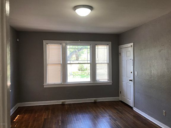 3rd image of 2506 Park St APT 10