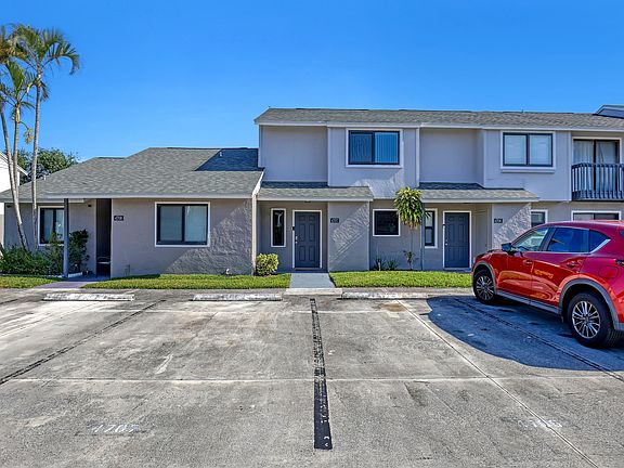 2nd image of 4707 Pier Drive