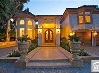 121 S Cerro Vista Way, Anaheim, CA 92807