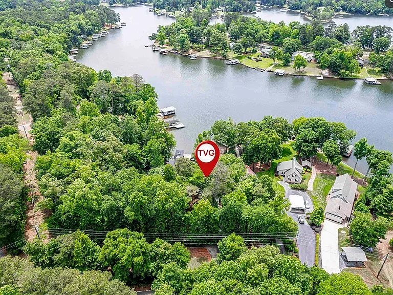 309 Thomas Dr — Photo 27
