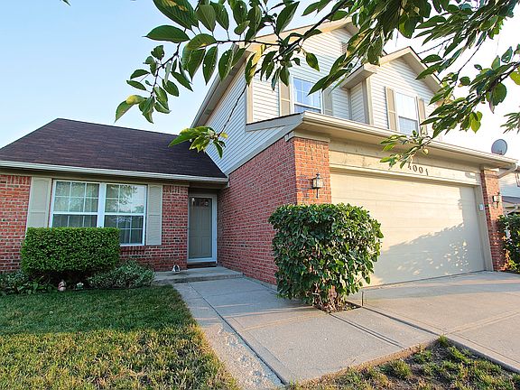 3rd image of 4001 Maple Manor Dr