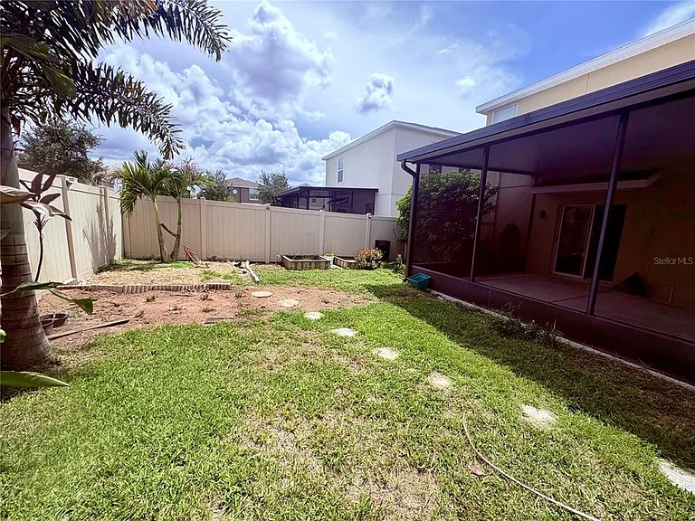 4935 Reflecting Pond Cir — Photo 35