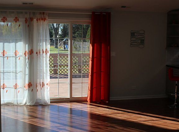 4th image of 7 Oakwood Dr