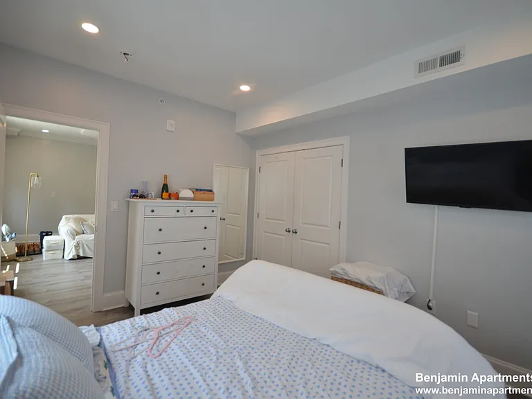 120 Kenrick St #8 — Photo 12