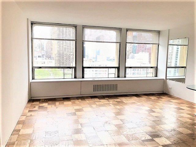 1st image of 330 E 33rd St APT 17E