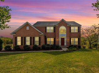 8718 Lindsay Ln, Bridgeville, PA 15017