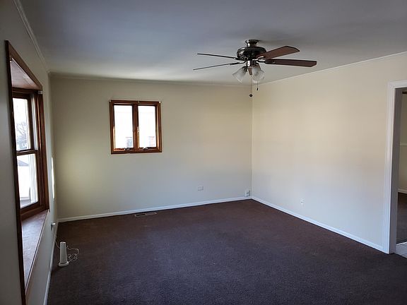 3rd image of 151 Nashua St