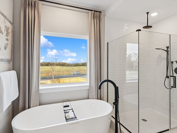 Primary bath with freestanding tub