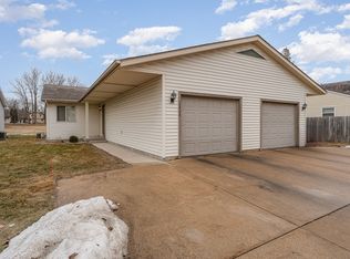 1505 Colorado St, Midland, MI 48642